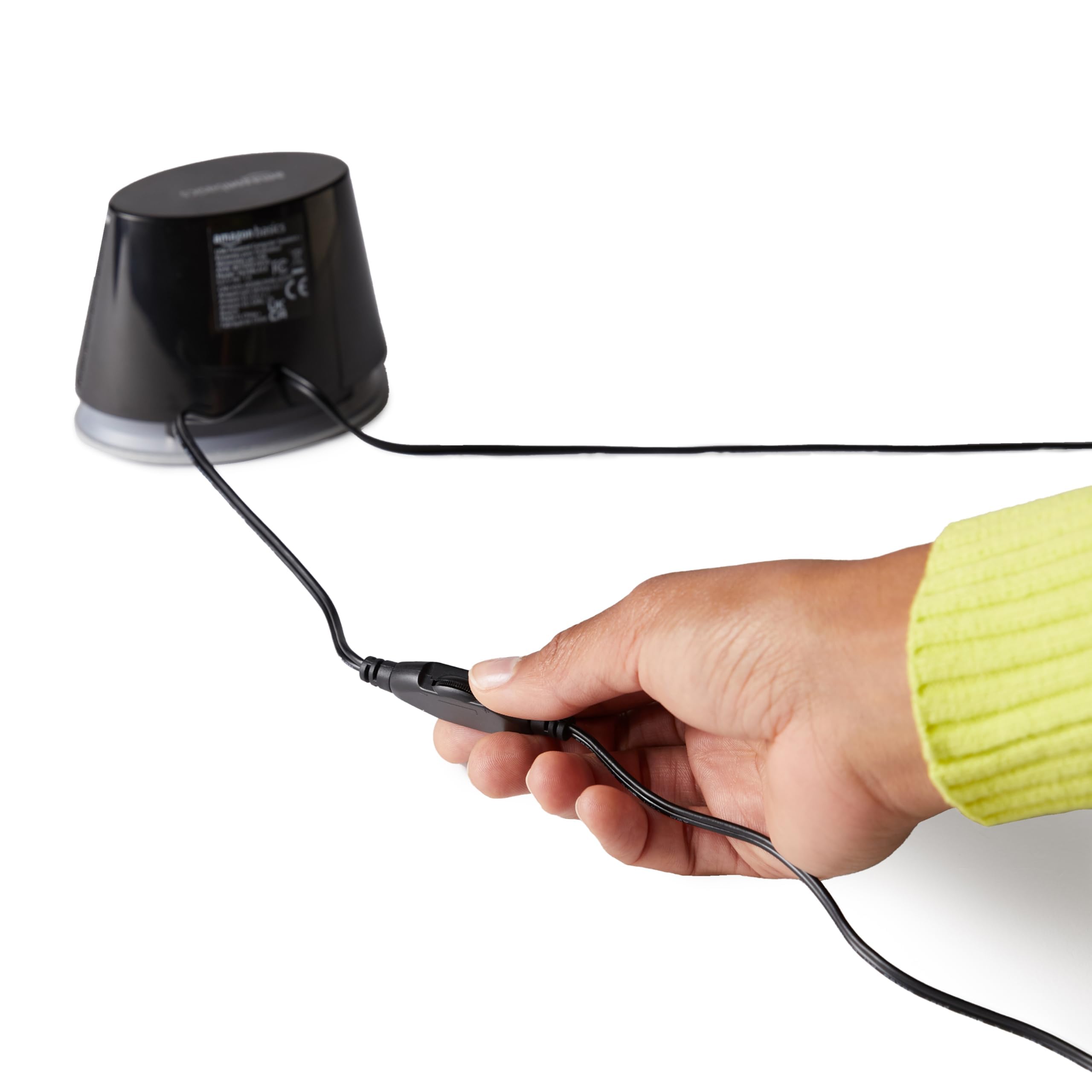 Amazon Basics Caixa de Som 2.0 para PC ou Notebook, Entrada Auxiliar de 3,5 mm, Alimentação USB, 1 Par, Cor Preta